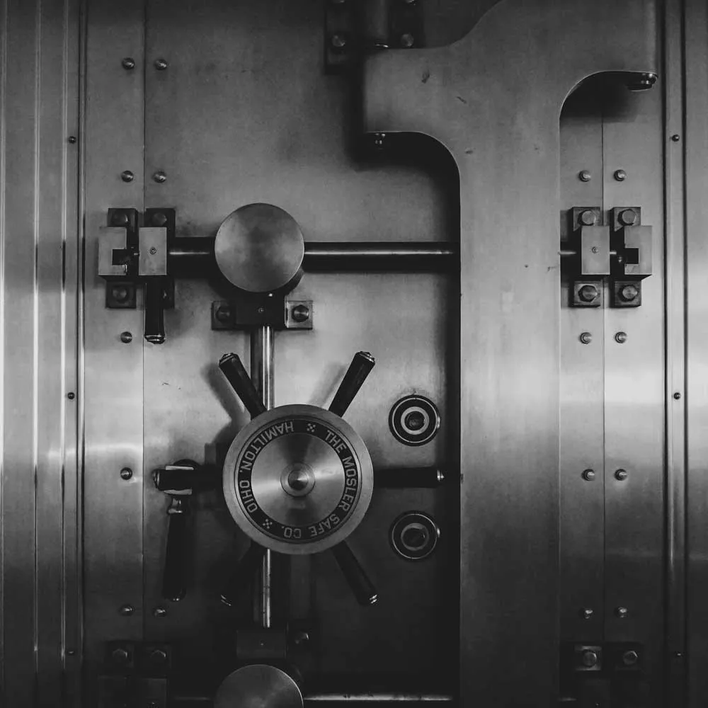 Commercial vault door and locking mechanism